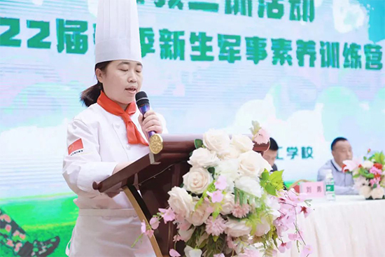 迷彩青春，斗志昂扬！成都新东方军事训练开训仪式圆满举行！
