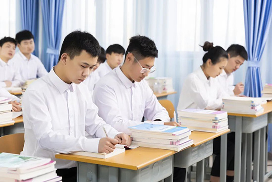 明确择校目的，别因省学费耽误孩子